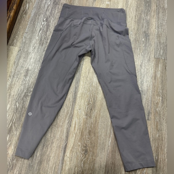 Lululemon Align Leggings 25' - Picture 2 of 2